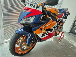 Honda CBR 1000RR FIREBLEDE - 8