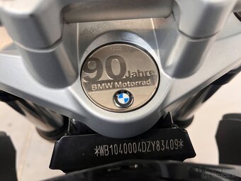 BMW R1200R 2013 90th vyroci - 8