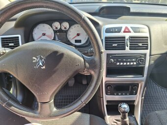 Peugeot 307SW 1.6 hdi 2008 - 8