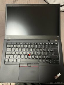 Lenovo thinkpad t495s - 8