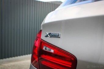 BMW 520d Touring xDrive A/T, 140kW, A8, Slovenské vozidlo - 8