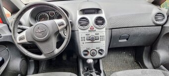 Predáme OPEL CORSA 1.2 16V SPORT jazdené jednou ženou - 8