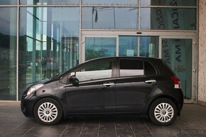 Toyota Yaris 1.33I Dual VVT-i Terra Cool - 8