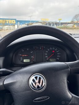 Volkswagen Passat 1.9 TDi 81 kW - 8