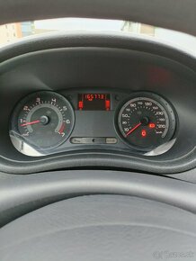 Renault Clio 1.4 72kw - 8