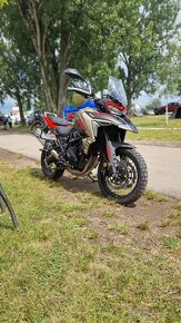 Benelli TRK 702X s doplnkovou vybavou - FULL - 8