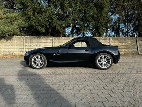 BMW Z4 Roadster 2.2i - 8