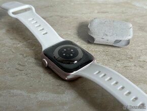 Apple Watch 9 45 Starlight, záruka 8.12.2024, batéria 100% - 8