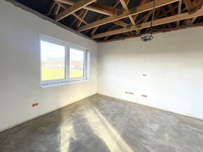 NOVOSTAVBA na predaj s pozem. 487m² Malé Bielice - 8