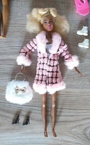 Nová Barbie černoška,Extra,baletka,spievajúca,Color Reveal - 8