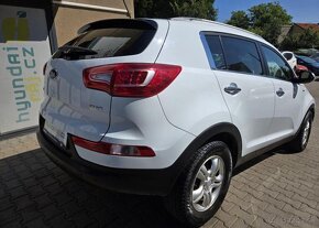 Kia Sportage 2.0-KAMERA-NAVI-PANORAMA-4x4 - 8