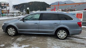 Škoda Superb Combi 2.0 TDI CR 4x4 140k Family DSG - 8