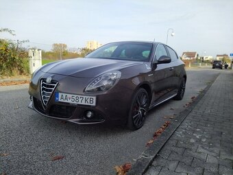 ALFA  ROMEO GIULIETTA QV- Line - 8