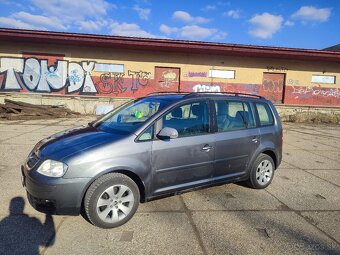 Volkswagen Touran 1.9tdi - 8