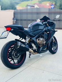 Honda CBR 650 R - 8