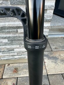 RockShox vidlica 35 Gold RL E-MTB Crow29 - 8