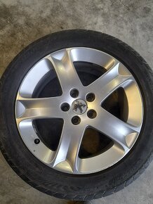 Predam original kolesa peugeot s gumami na leto 215/55 r17 - 8