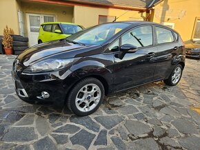 Ford Fiesta 1.4 TDCi DPF Titanium - 8