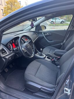 Opel Astra J 1.6 2015, 85kw, benzín - 8