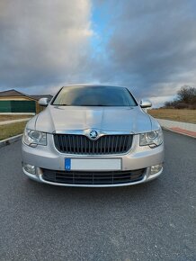 Škoda Superb 2.0TDi, 125kw, 10/2010 - 8