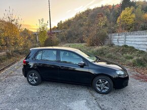 Golf 6 benzín - 8