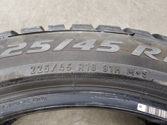 225/45r18 runflat - 8