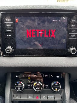 Bezdrôtový modul Carlinkit-CarPlay/AA Tv+Netflix+YouTube - 8