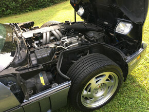 Chevrolet Corvette 1990 - 8