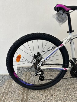 Kross Lea 3.0 2024 White Violet 27,5, bicykel dámsky - 8