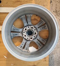 Originálne 17" disky BMW Double-Spoke 564 - 8