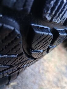 zimné pneumatiky 215/70r17 - 4ks - Lassa - 8mm - 8