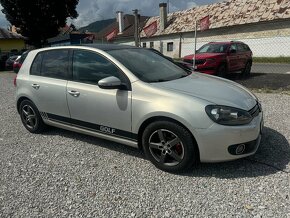 Volkswagen Golf VI 2.0TDI - 8