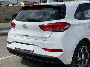 Hyundai i30 1.6 CRDi - 8