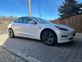 Tesla model 3 long range dual AWD 4x4 - 8