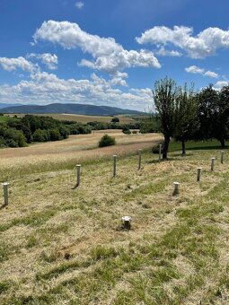 Na predaj pozemok s povolením na výstavbu RD - 8