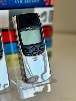 3X NOKIA 8810 CHROME - TOP STAV 2X NOVÁ CHRÓMOVÁ BATERKA - 8