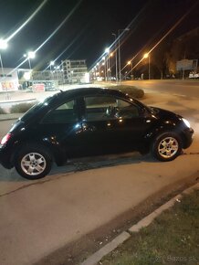 VW NEW BEETLE 1.9 Benzín - 8