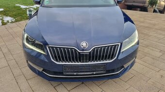 Škoda superb 3 combi, 2.0 Tdi,110kw,Led,Navigace,BezAdblue - 8