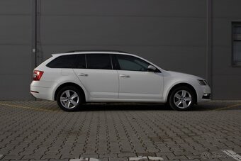 Škoda Octavia 1,6 TDI Ambition - 8