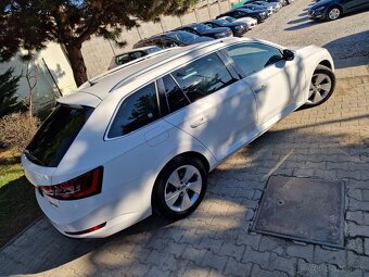 Škoda Superb Combi III 2.0 TDi SCR DSG 190k Style (diesel) - 8