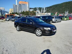 Volkswagen Passat 2.0 TDI DPF Comfortline - 8