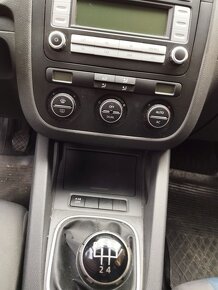 VW GOLF 5 1.4 Benzin - 8