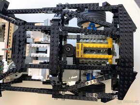 LEGO Technic zbierka na predaj: 8 setov - 8