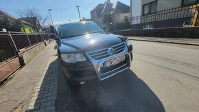 Volkswagen Touareg 3.0 V6 - 8