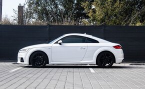 Audi TT Coupé 2.0 TDI ultra - 8