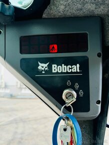 BOBCAT A 300 H, lopata, vidle - 8