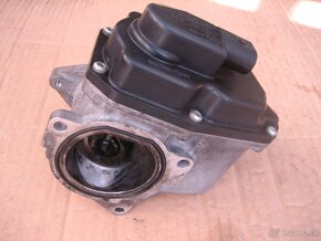 EGR Ventil 03G131501 2.0TDI 03L131501G 2.0TDI 03L131501K - 8