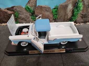 prodám model 1:18 ford ranchero 1957 - 8