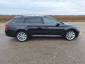 Škoda Superb Combi Style 2.0 Tdi DSG - 8