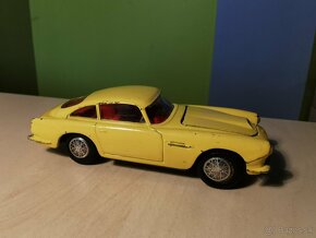 Corgi toys Aston Martin DB4 - 8